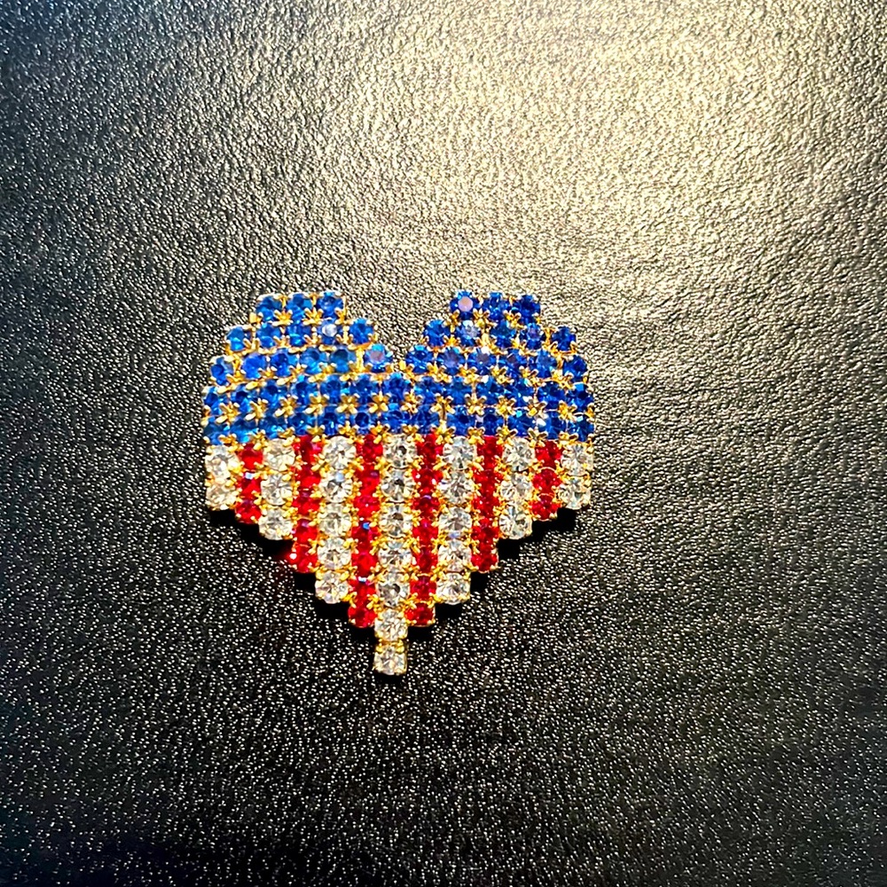 OTC vintage rhinestone heart brooch